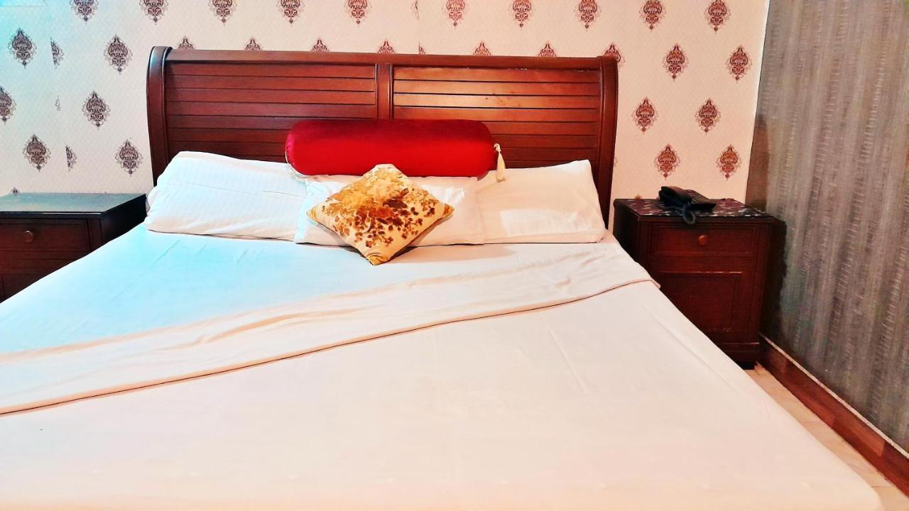 Hotel Super Seven Лахор Экстерьер фото
