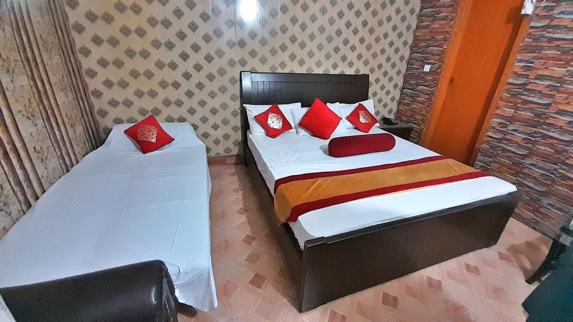 Hotel Super Seven Лахор Экстерьер фото