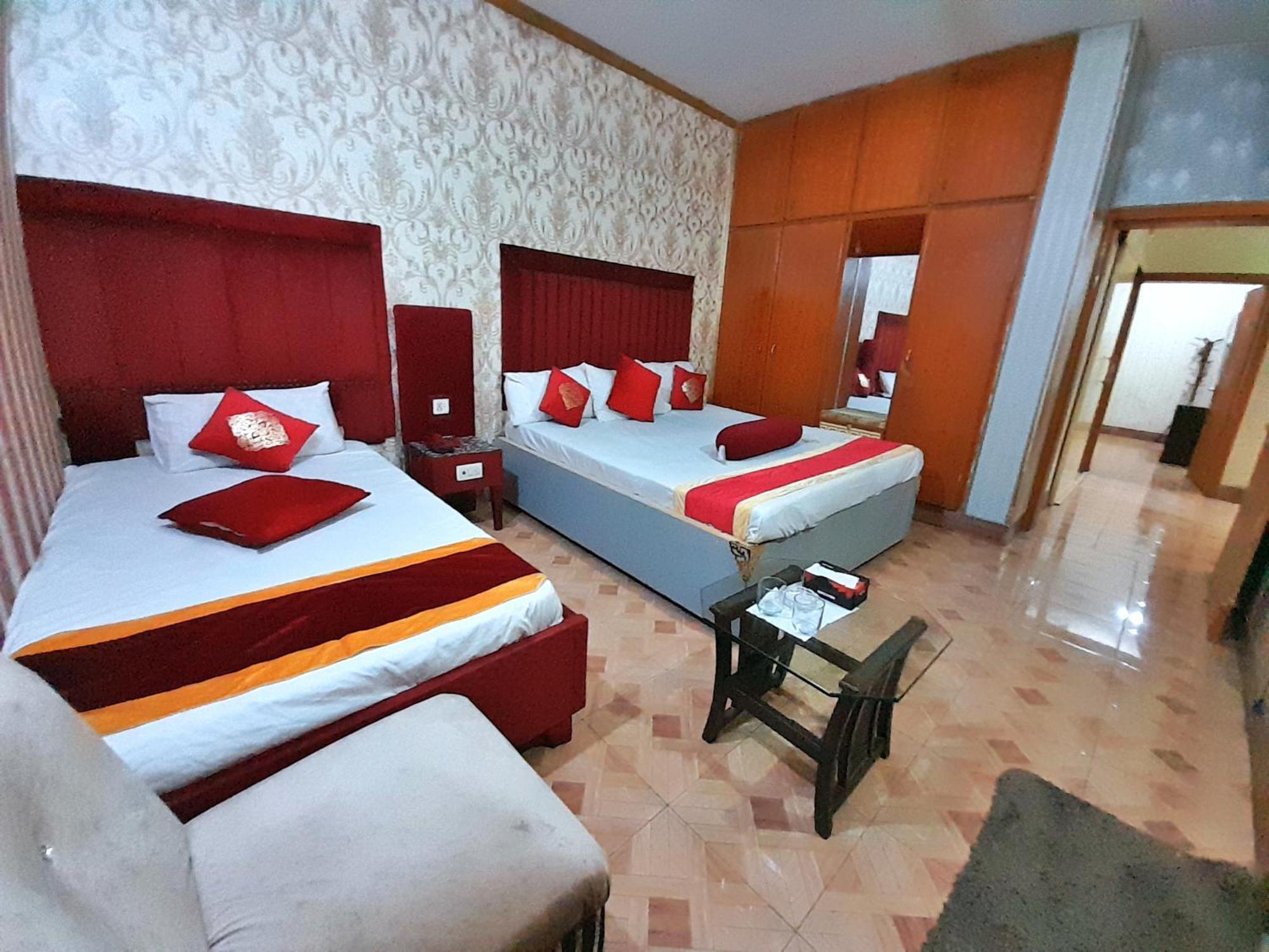 Hotel Super Seven Лахор Экстерьер фото